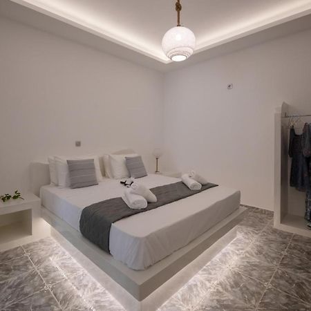 The F Suites Karterádos Eksteriør billede
